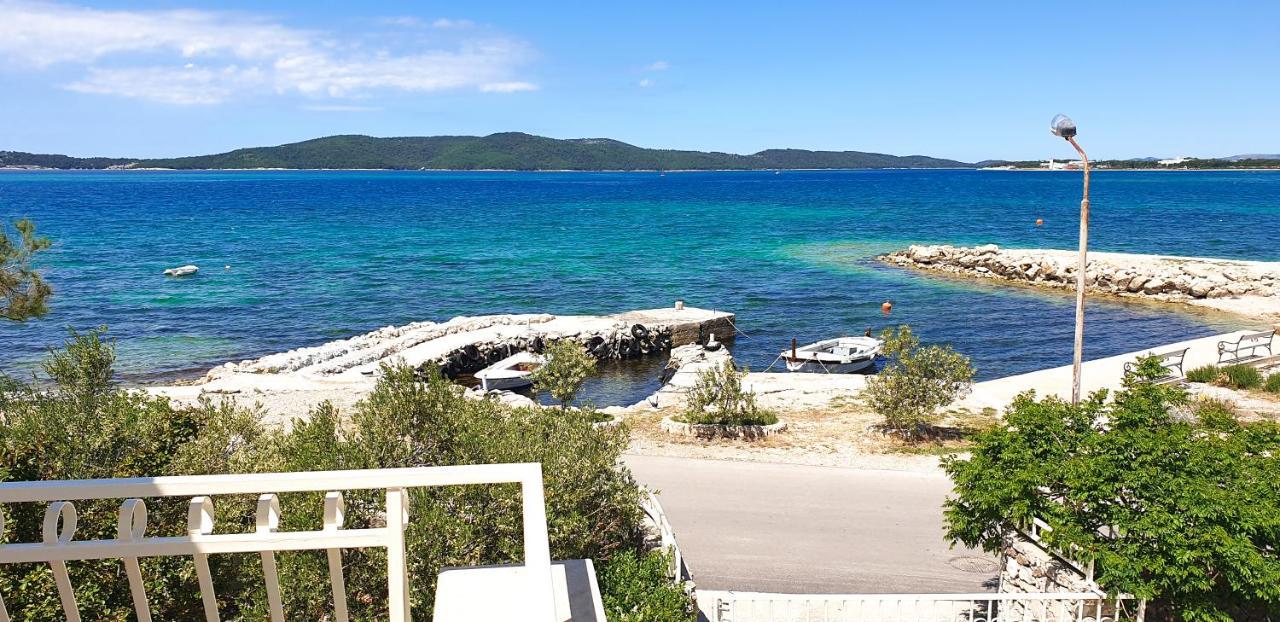 Luxury Beach Apartment W Sunset Sea Views Sibenik Ngoại thất bức ảnh
