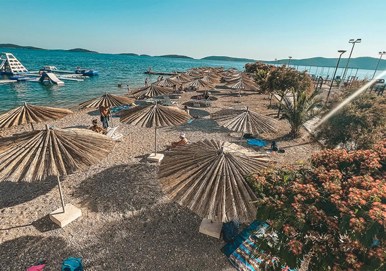 Luxury Beach Apartment W Sunset Sea Views Sibenik Ngoại thất bức ảnh