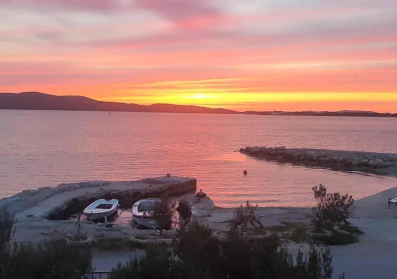 Luxury Beach Apartment W Sunset Sea Views Sibenik Ngoại thất bức ảnh