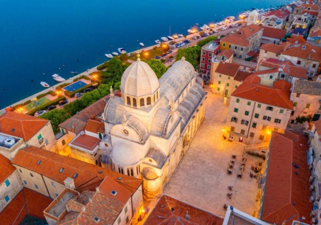Luxury Beach Apartment W Sunset Sea Views Sibenik Ngoại thất bức ảnh