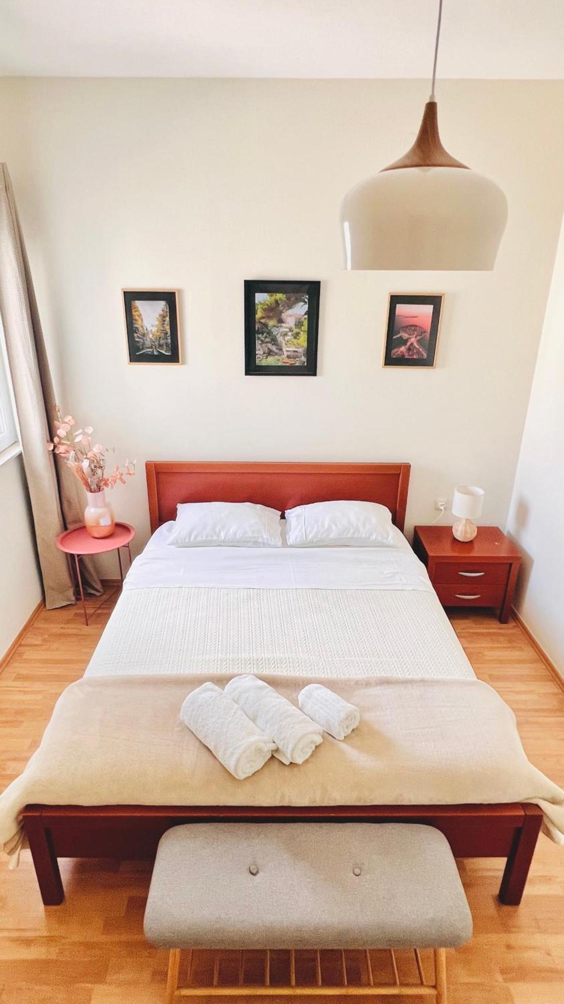 Luxury Beach Apartment W Sunset Sea Views Sibenik Ngoại thất bức ảnh